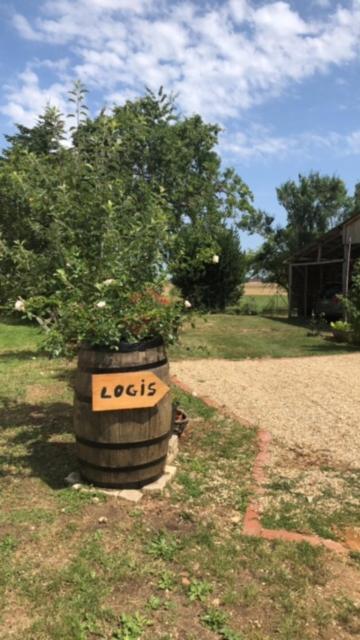 Logis Cote Jardin Villa Varennes-les-Narcy Екстериор снимка